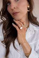 It's Fri-Yay! White Shell Ring