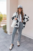 LUXE Diamond Checkered Oversized Cardigan-Sweaters-Rae Collective, Women's Online Fashion Boutique Located in Phoenix, Arizona (Scottsdale Area)