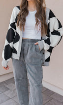 LUXE Diamond Checkered Oversized Cardigan-Sweaters-Rae Collective, Women's Online Fashion Boutique Located in Phoenix, Arizona (Scottsdale Area)