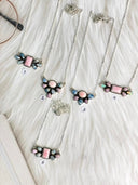 Summer Kandy Blue Scheelite, Paloma & Conch Daisy Necklace