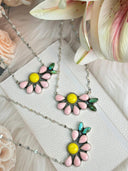 Days of Spring Collection Rosarita & Pink Conch Half Daisy Necklace