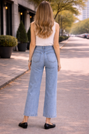 Chic Patch Pocket Straight Leg Loose Jeans