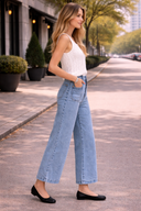 Chic Patch Pocket Straight Leg Loose Jeans