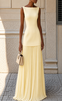 Elegant Pleated Hem Maxi Dress