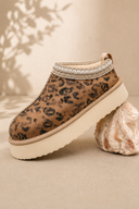 Tazz - Cozy Fur-lined Platform Slipper Boots