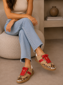 Dixie - Textured Platform Lace-up Trainers
