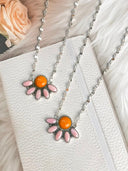 Days of Spring Collection Rosarita & Pink Conch Half Daisy Necklace