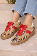 Dixie - Textured Platform Lace-up Trainers