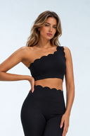 Sculpted Motion Scallop One-Shoulder Sports Bra