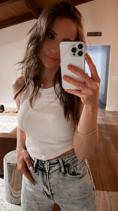 Curved Hem Crew Neck Crop Top